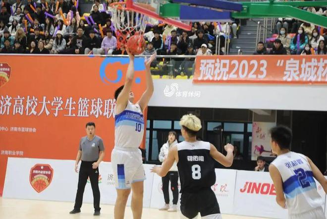 原創(chuàng)NBA季后賽：魔術(shù)隊在激烈比賽中力克騎士，系列賽進(jìn)入關(guān)鍵第七場